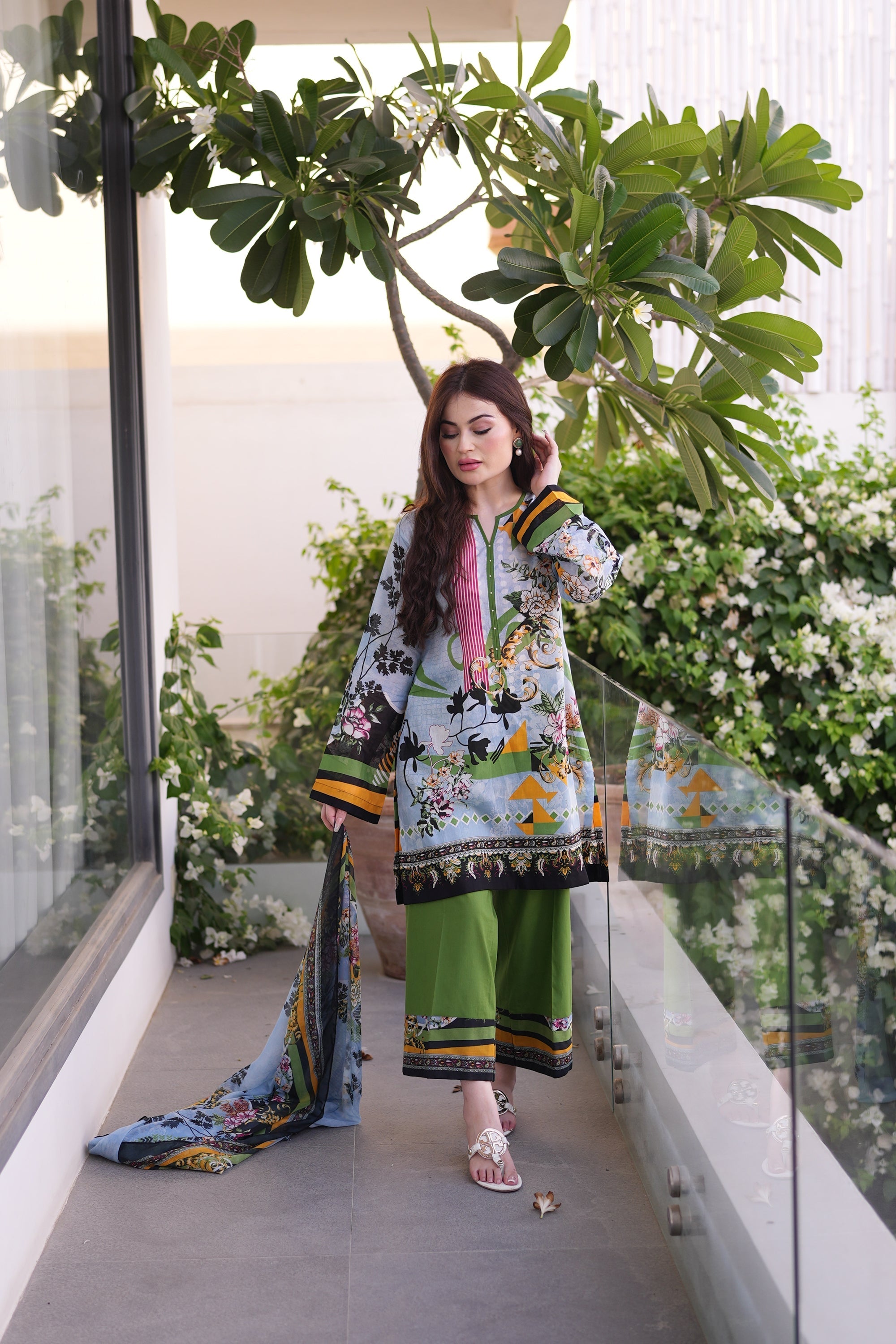 Chic Elegance Redefined | Hina Rathore Co-Ord Set Collection