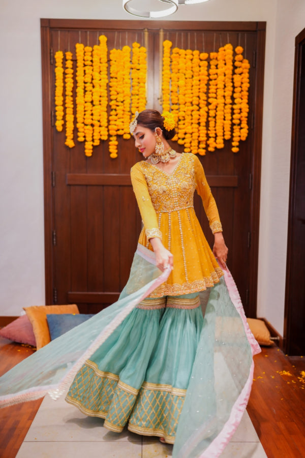 Aveen (bright beauty)