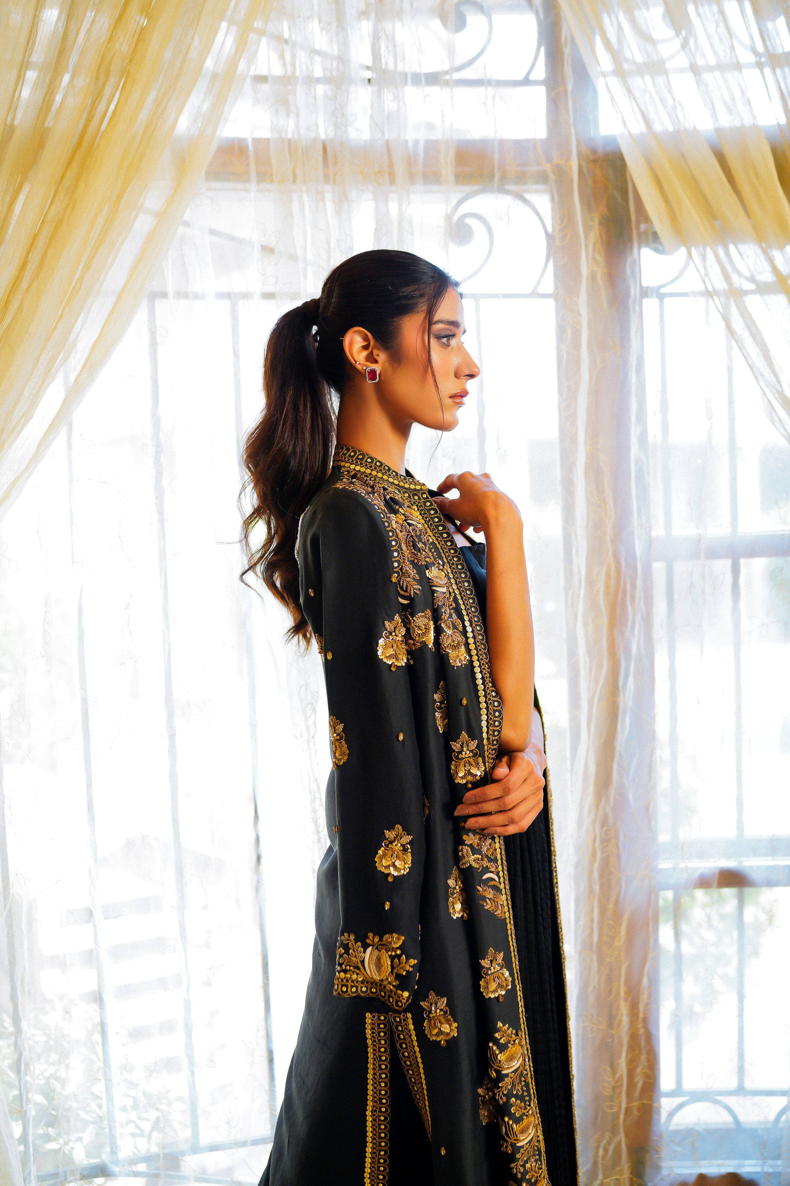 Zair (golden touch)